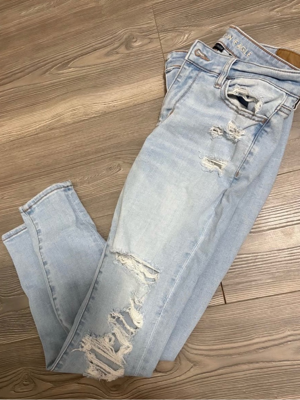 American Eagle Outfitters Light Blue Ripped Skinny Jeans